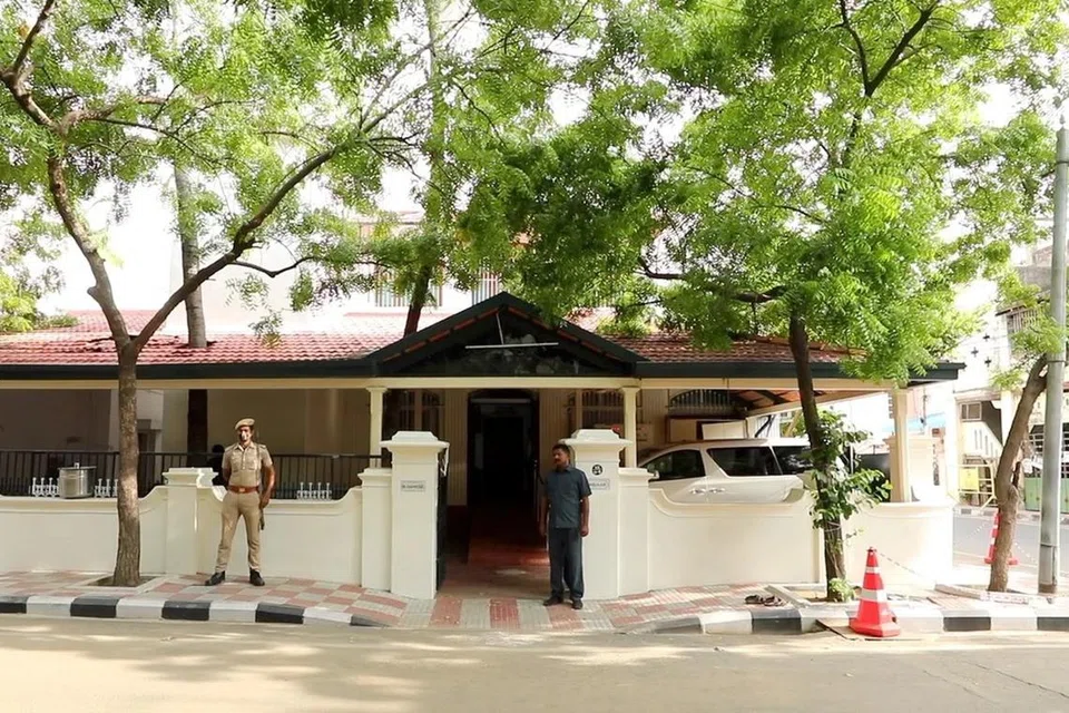 கருணாநிதியின் கோபாலபுரம் வீடு.