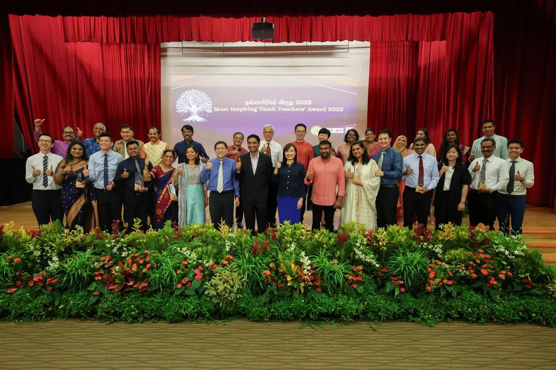 மொழியை நிலைபெறச் செய்வது தமிழாசிரியர்களே: தினே‌ஷ் வாசு தாஸ்