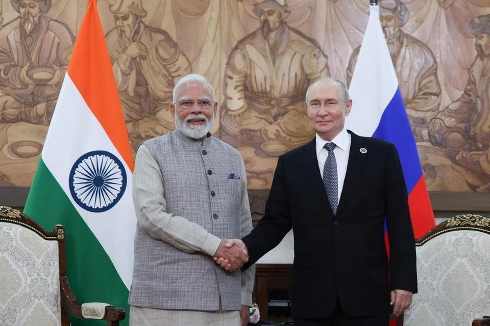 இதற்குப் பதிலளித்த அதிபர் புட்டின், இந்தியா-ரஷ்யா இடையிலான வர்த்தக உறவுகள் 2%க்கும் மேல் அதிகரித்து வலுவடைந்து வருவதாக ரஷ்ய அதிபர் புட்டின் குறிப்பிட்டார்.