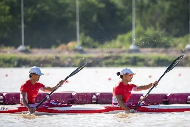 படகோட்டத்தில் சிங்கப்பூரின் ஸ்டெஃபனி சென், லூக்கஸ் டியோ இணைக்குத் தங்கம்