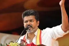  பெரம்பூரில் தவெக பிரசாரம் செய்யத் திட்டமிட்டிருந்த பகுதியில் காவல்துறையினரும் தேர்தல் அலுவலரும் ஆய்வு மேற்கொண்டனர்.
