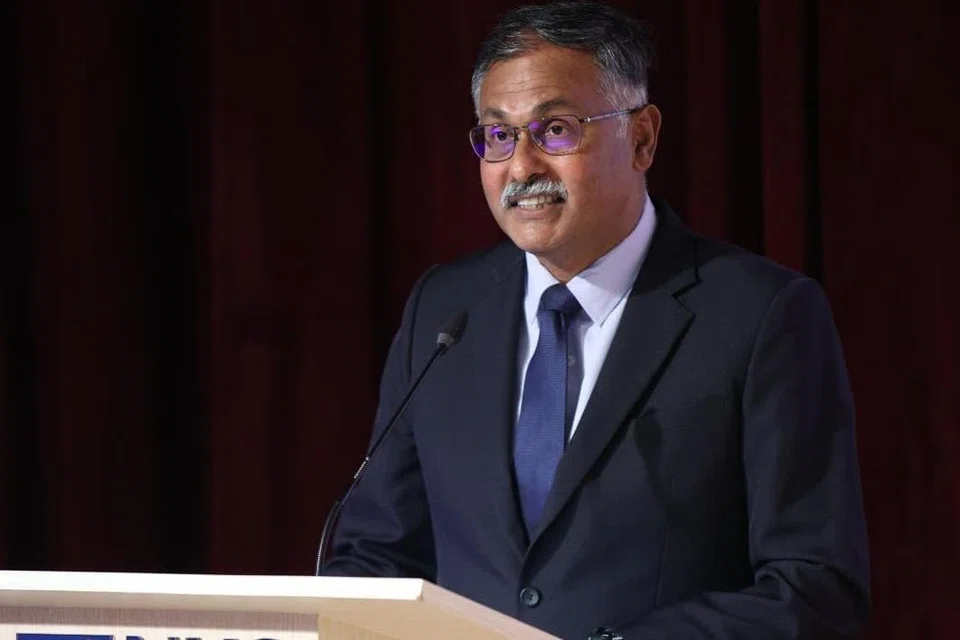 நிகழ்ச்சியில் உரையாற்றிய சட்ட மூத்த துணை அமைச்சர் முரளி பிள்ளை.