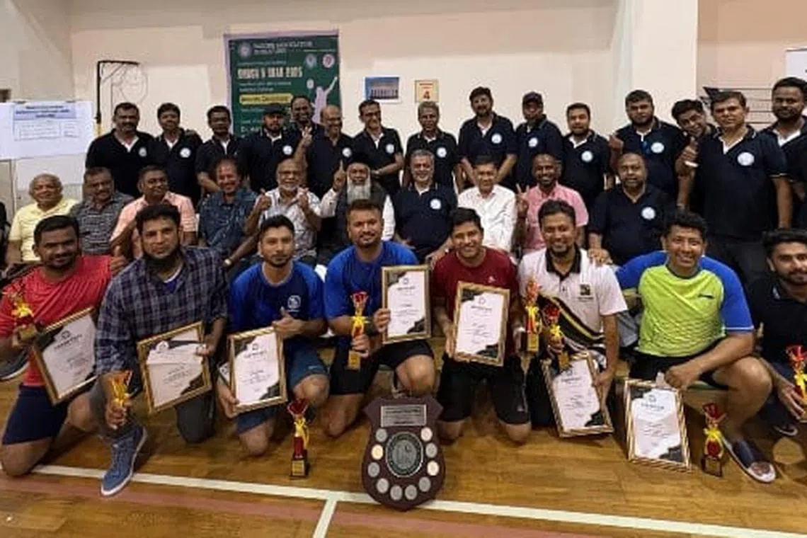 நாகூர் சங்கம் ஏற்பாட்டில் பூப்பந்துப் போட்டி