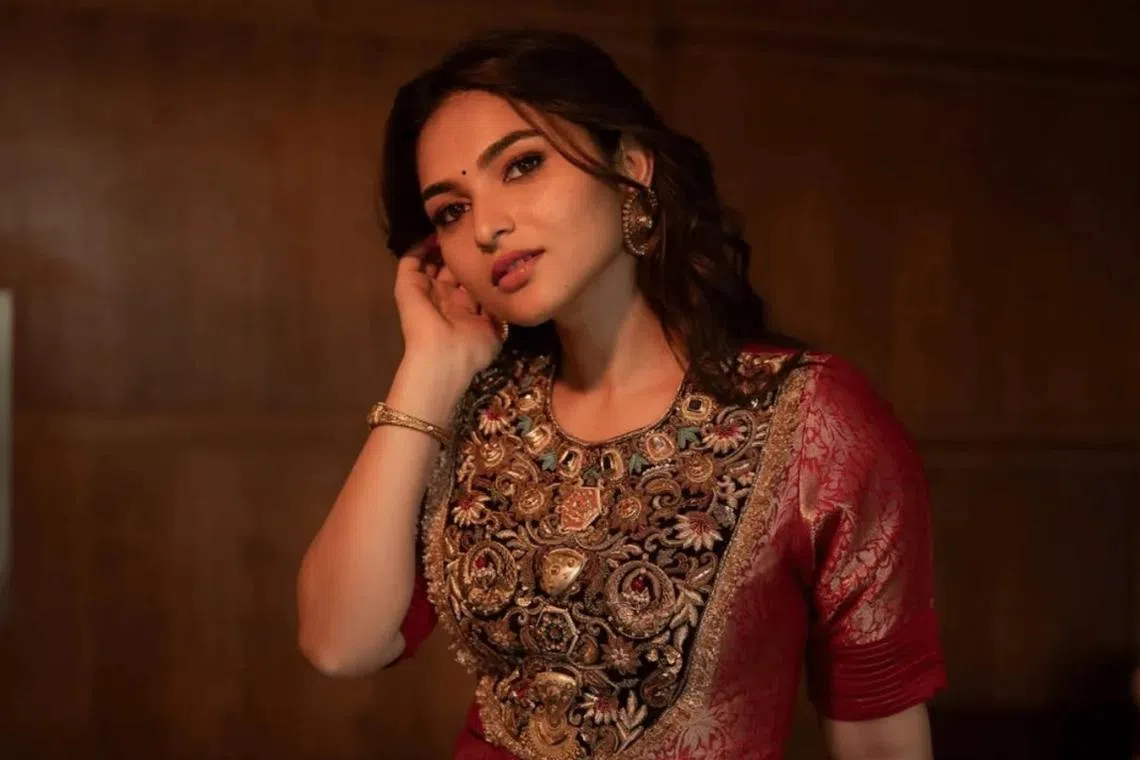 விஜய், கயாது குத்தாட்டம்: ரசிகர்கள் விருப்பம்