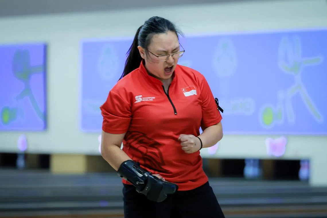 உருட்டுப்பந்து: சார்மெய்ன் சாங்குக்குத் தங்கம்