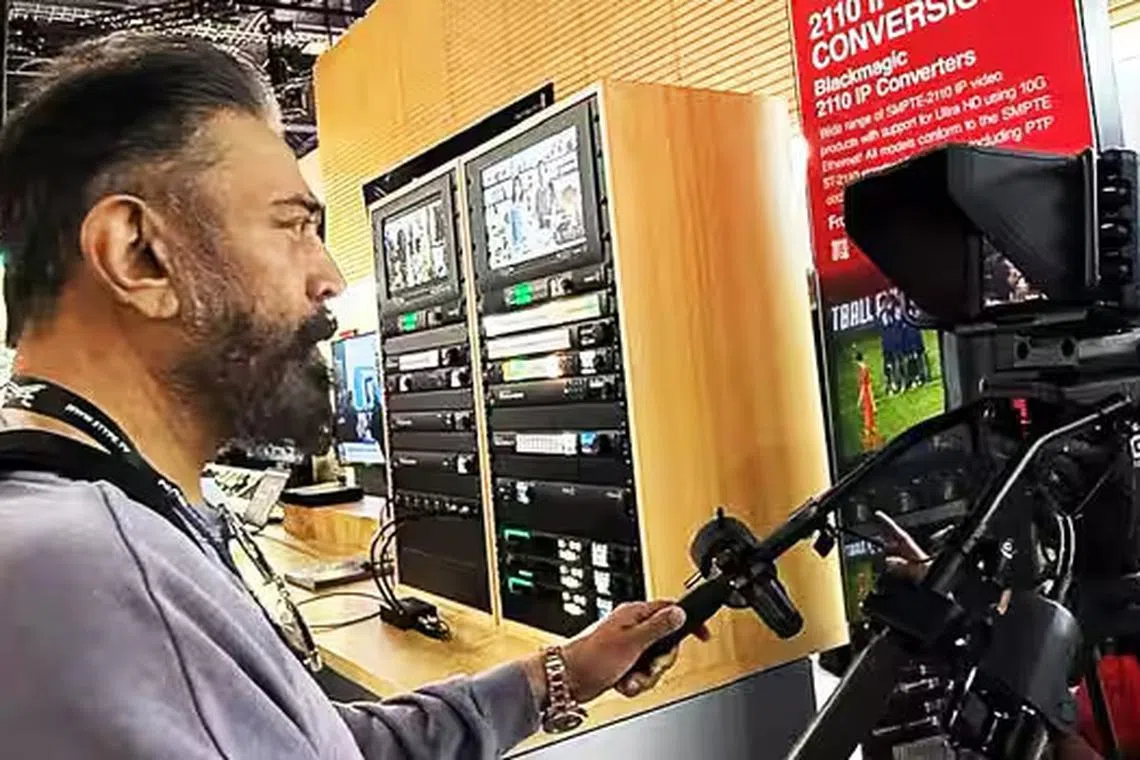 ஏ.ஐ தொழில் நுட்பங்களைக் கலைத்துறையில் பயன்படுத்த அமெரிக்கா சென்ற கமல்