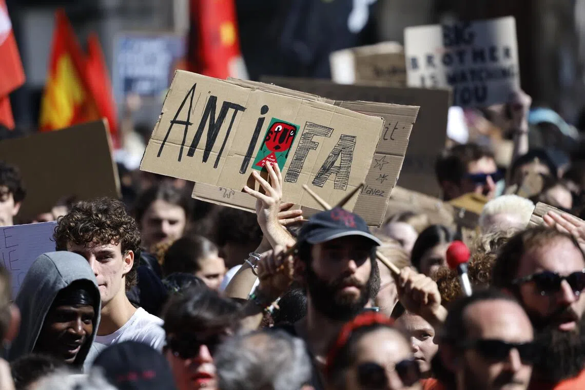 “அன்டிஃபா” பயங்கரவாத அமைப்பு: டிரம்ப் அறிவிப்பு