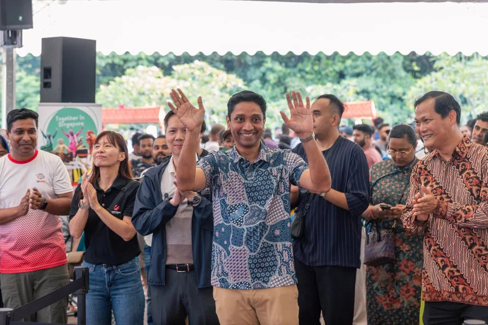 நிகழ்ச்சியில் சிறப்பு விருந்தினராக கலந்துகொண்ட கலாசார, சமூக, இளையர்துறை; மனிதவள துணை அமைச்சர் தினேஷ் வாசு தாஸ்.