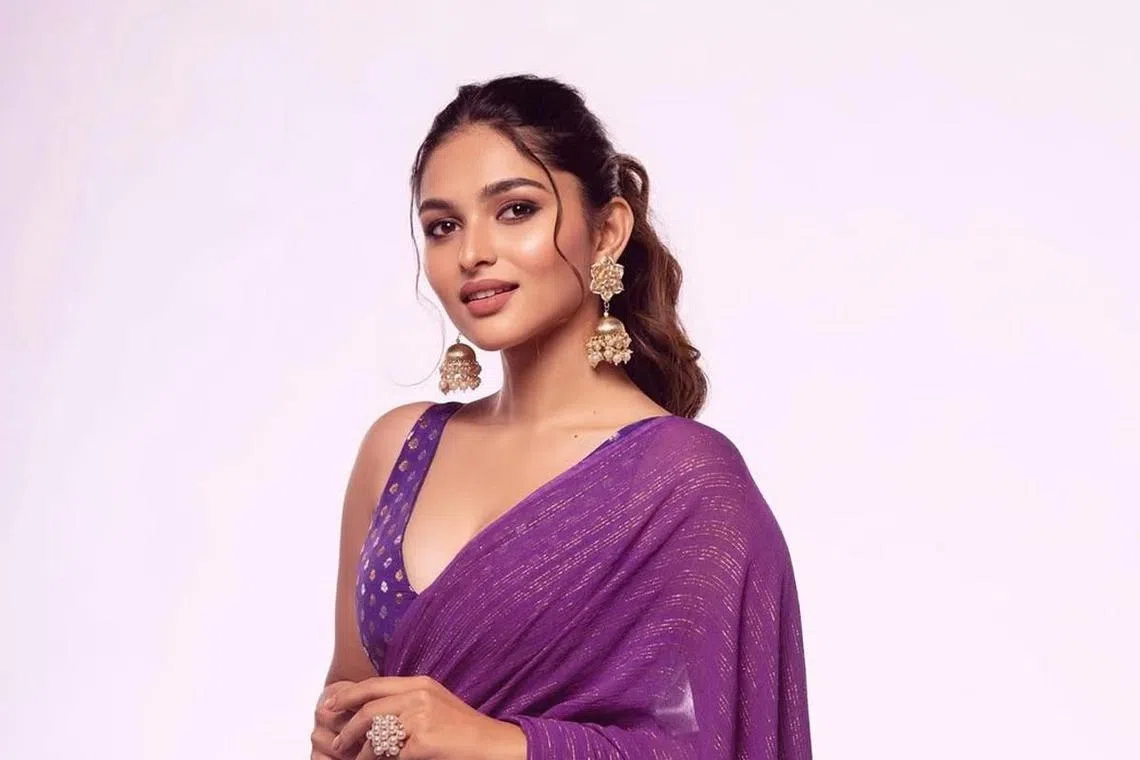 படங்கள் மூலம் அன்பைத் திருப்பிக் கொடுப்பேன்: ‘டிராகன்’ நாயகி