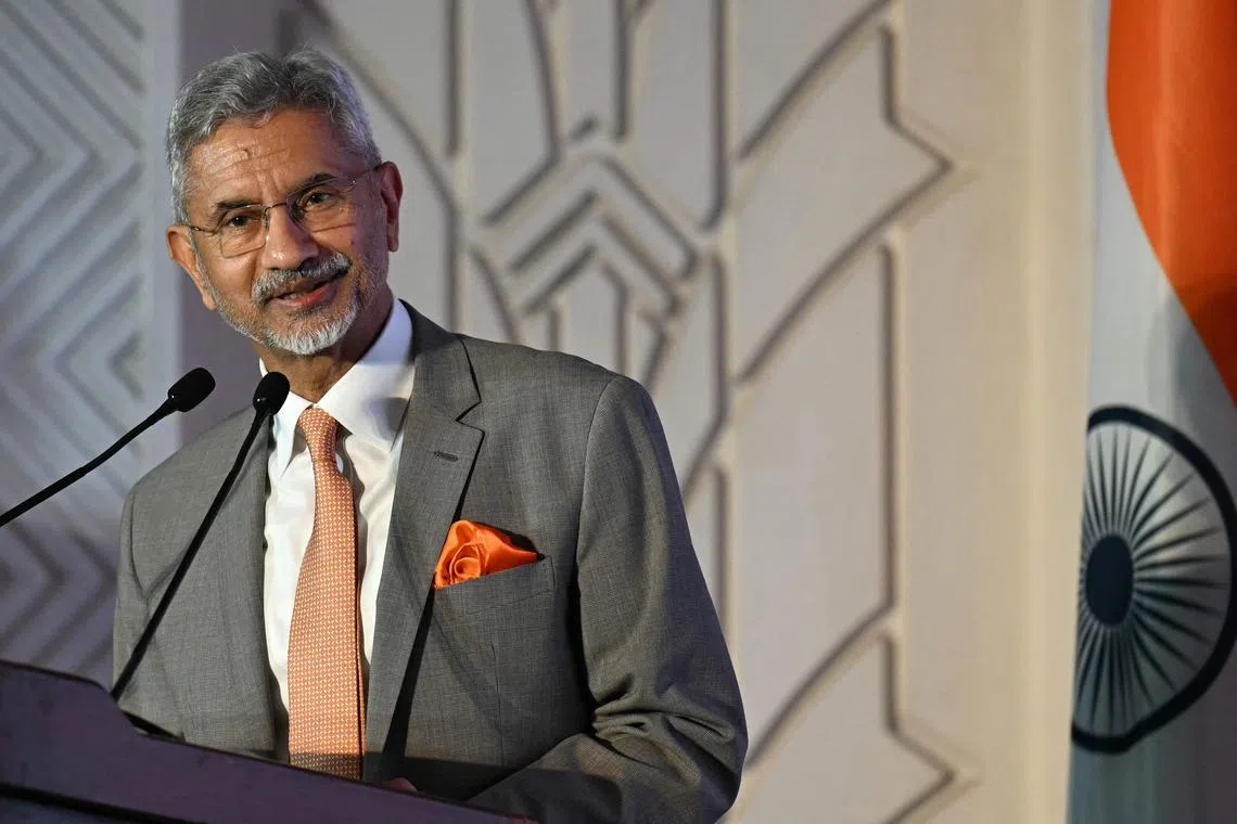 தலிபான் அமைச்சருடன் முதன்முறை பேசிய இந்திய அமைச்சர்