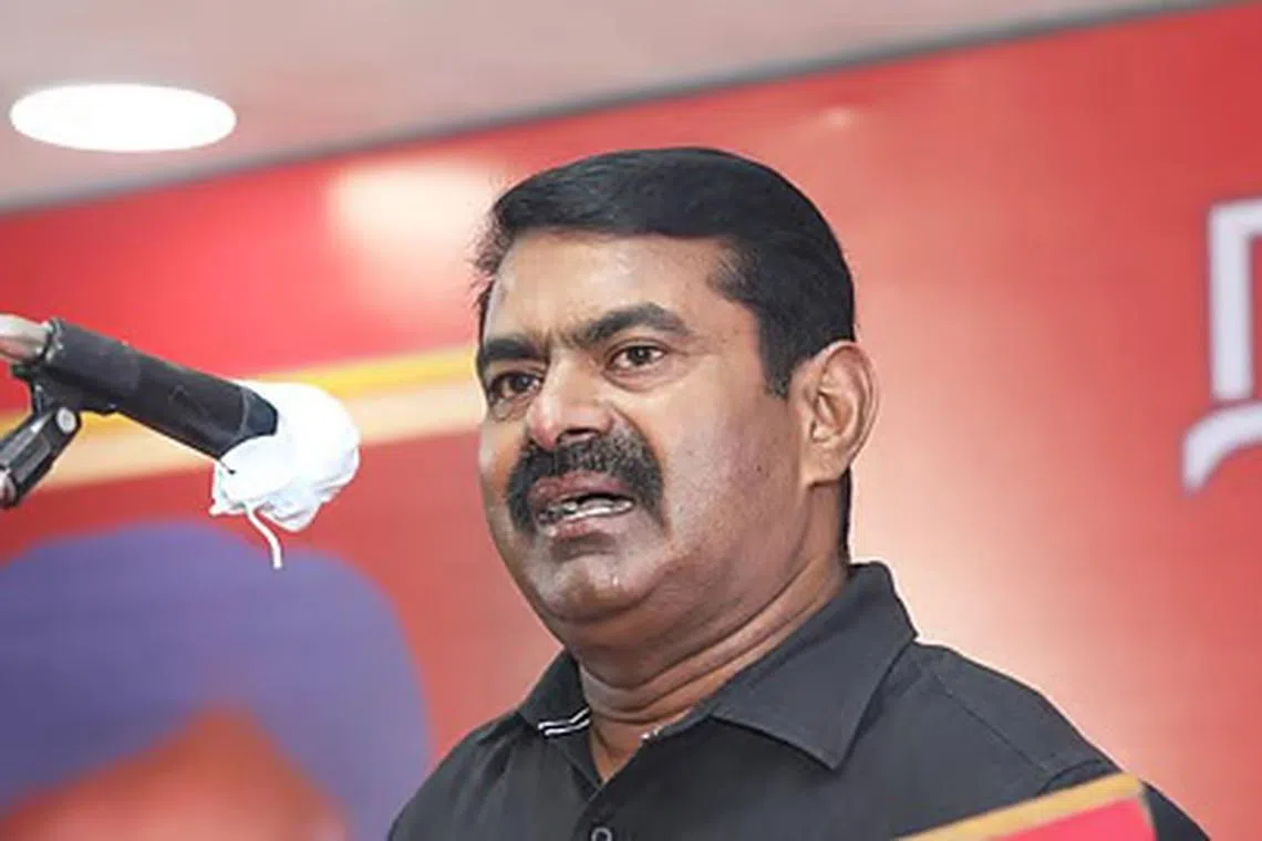 பாலியல் புகார்: சீமானிடம் காவல்துறை விசாரணை