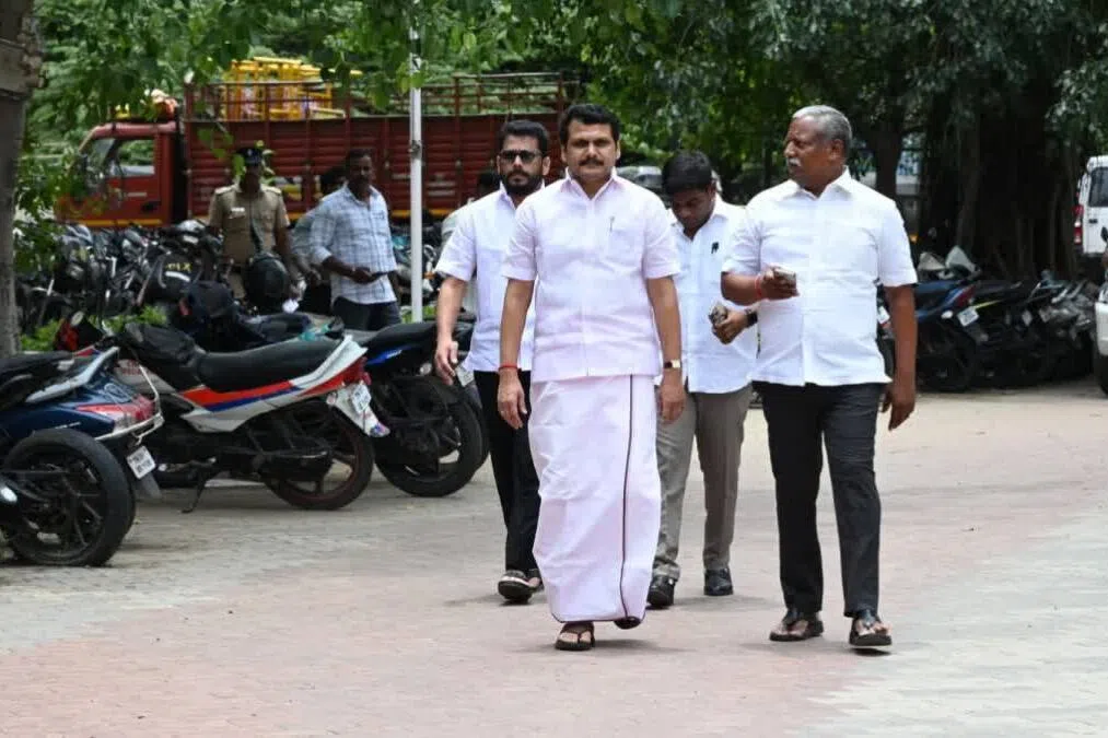 செந்தில் பாலாஜியைக் கைதுசெய்யத் தடை, முன்பிணை
