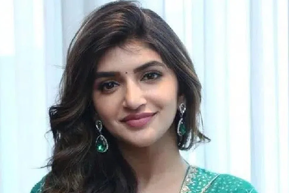 ஸ்ரீ லீலா.