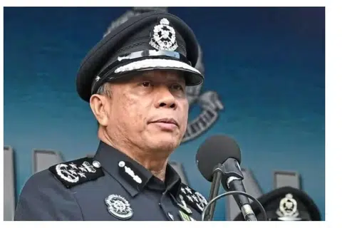 வழக்கை விரைவாக விசாரித்து, முடிவுகளைப் பொதுமக்களுக்குத் தெரிவிக்க வேண்டும் என்று மலேசியக் காவல்துறைத் தலைவர் முகம்மது காலித் இஸ்மாயில் உத்தரவிட்டுள்ளார்.