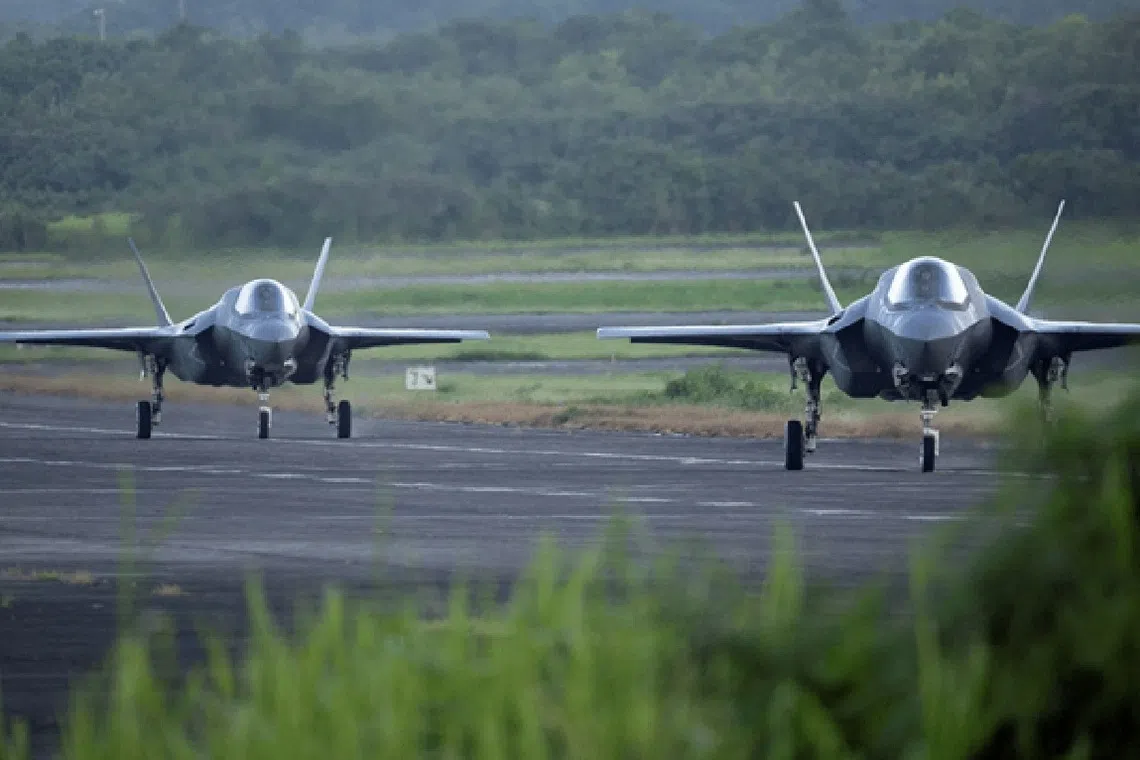 வெனிசுவேலாவுடன் விரிசல்; பியோர்ட்டோ ரிக்கோவில் தரையிறங்கிய அமெரிக்கப் போர் விமானங்கள்