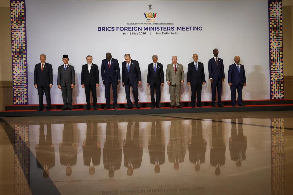 இந்தியா தலைமையில் பிரிக்ஸ் (BRICS) நாடுகளின் வெளியுறவு அமைச்சர்கள் கூட்டம் புதுடெல்லியில் வியாழக்கிழமை (மே 14) தொடங்கியது.