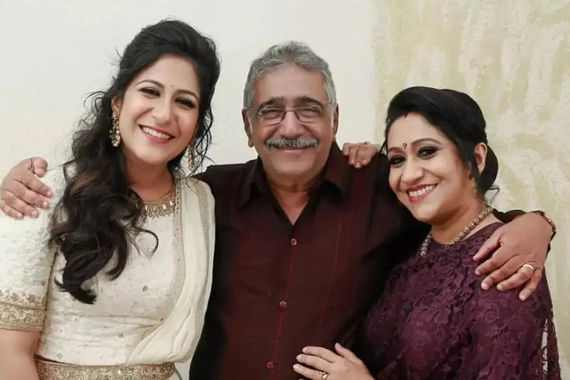 அம்மாதான் முதல் வழிகாட்டி: உருகும் பாடகி சுஜாதா மோகன்