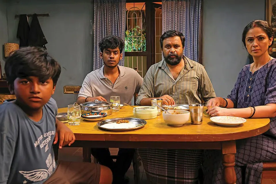 ‘டூரிஸ்ட் ஃபேமிலி’ படத்தில் ஒரு காட்சி.