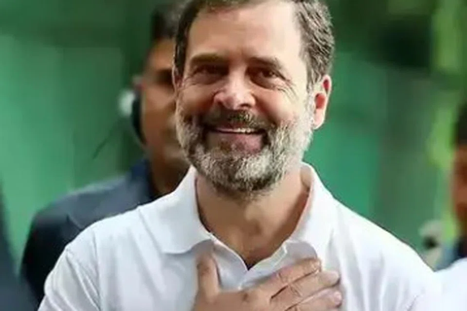 நாடாளுமன்ற எதிர்க்கட்சித் தலைவரும், காங்கிரஸ் தலைவருமான ராகுல்காந்தி.