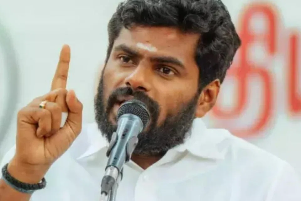 நீட் எதிர்ப்பு என்பது ஒரு நாடகம் என்று அண்ணாமலை சாடியுள்ளார்.
