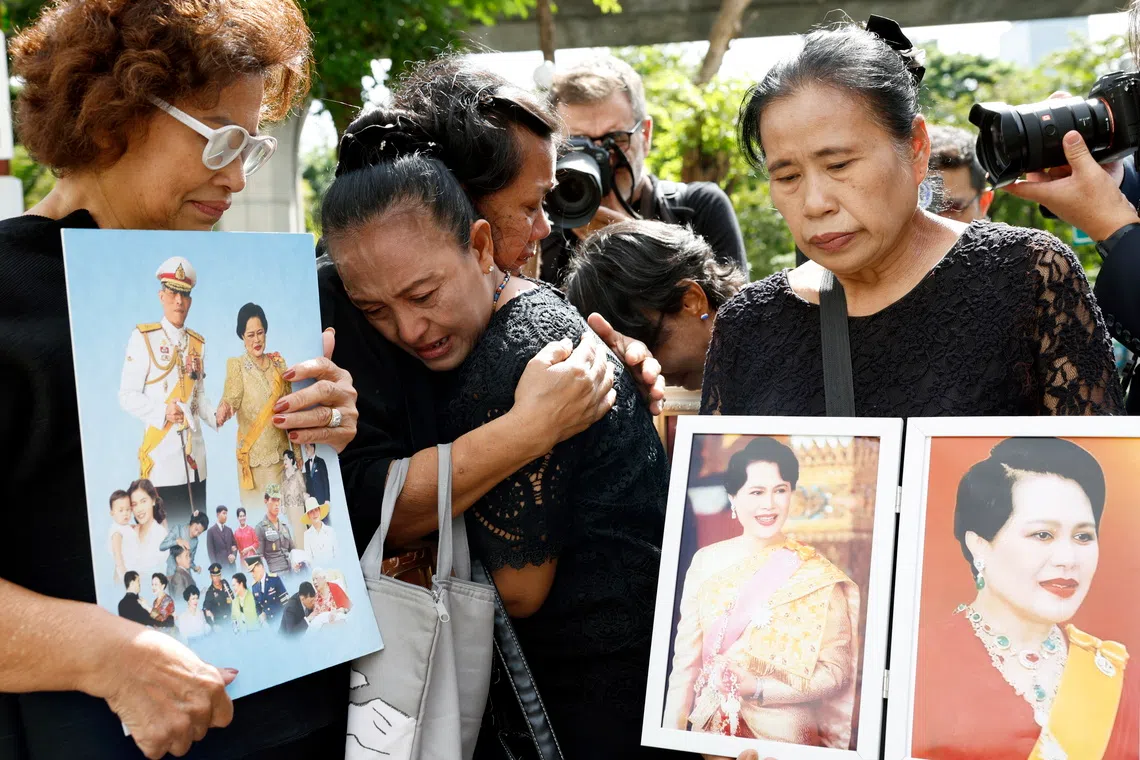 தாய்லாந்தின் முன்னாள் அரசியாரின் ஓராண்டு இறுதி அஞ்சலி தொடக்கம்