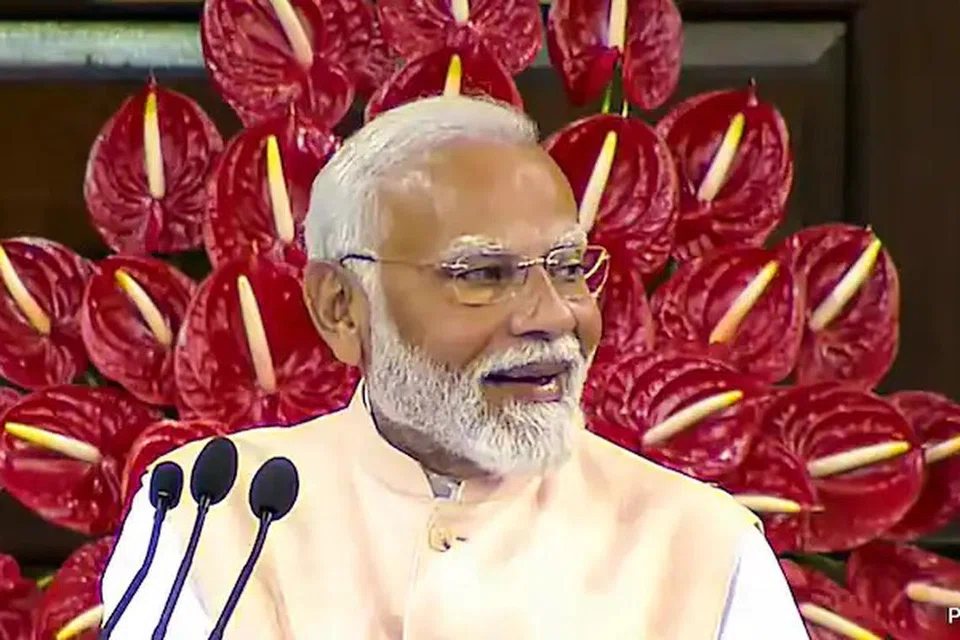 பிரதமர் நரேந்திர மோடி.