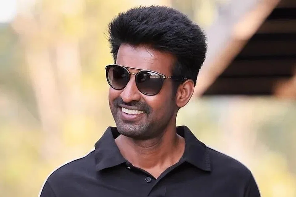 சூரி.