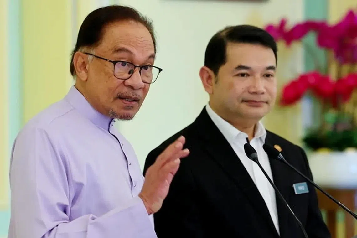 ரபிஸியின் நற்பெயருக்கு களங்கம் ஏற்படுத்தாதீர்: அன்வார்