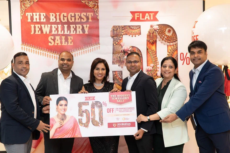 லிட்டில் இந்தியாவில் நடந்த ஜோயாலுக்காஸ் சலுகை அறிவிப்பு நிகழ்ச்சி. 