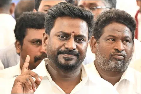அமைச்சர் ராஜ்மோகன்.