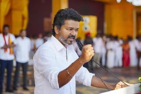 விஜய்.