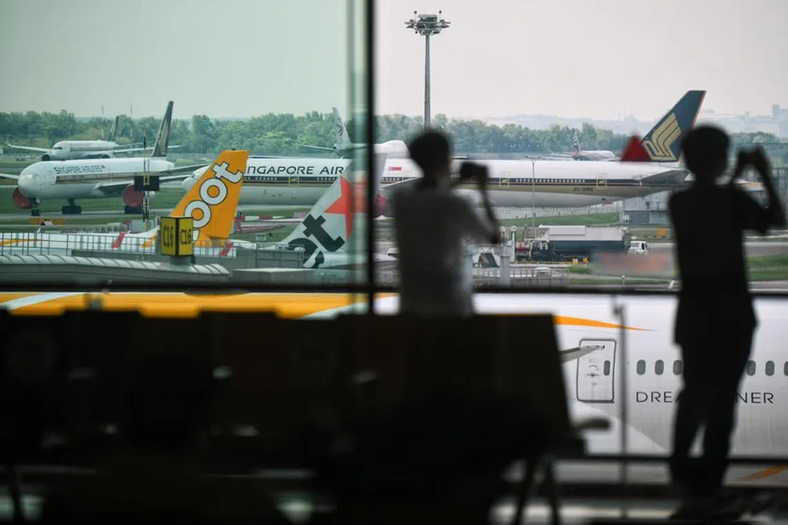 பிரிட்டனைச் சேர்ந்தவர் மீது இரு குற்றச்சாட்டுகள்