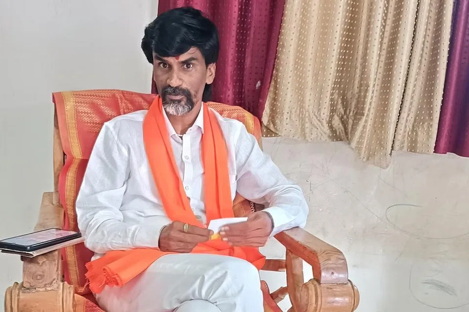 மராத்தா சமூகத்தினருக்கான இடஒதுக்கீடு தேர்தலில் முக்கிய விஷயமாகத் திகழும். அச்சமூகத்தின் தலைவரான மனோஜ் ஜரங்கே கைகாட்டுபவருக்கே அச்சமூகம் வாக்களிக்கும் எனக் கூறப்படுகிறது.