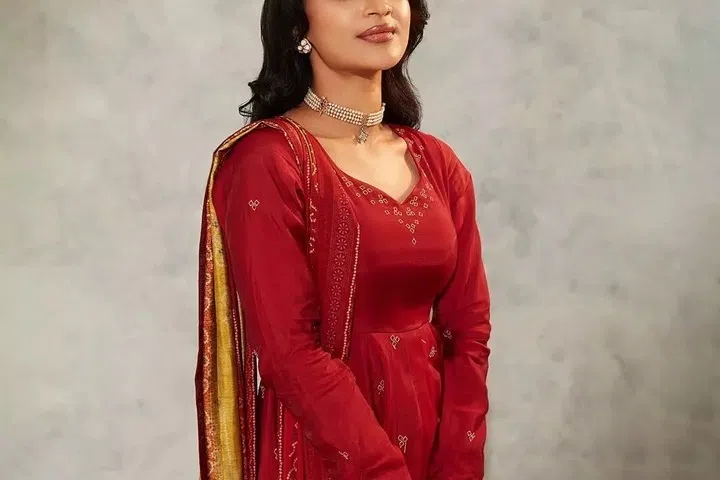 மொழிவளம் எனது பலம்: அய்ரா