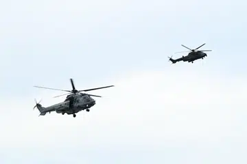 கூட்டுப் பயிற்சியில் இரு நாடுகளின் ஹெலிகாப்டர்கள் ஈடுபட்டன.