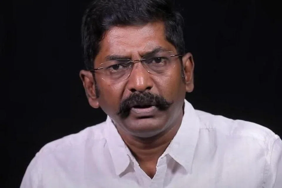 பிரபல அரசியல் விமர்சகர் சவுக்கு சங்கர் கஞ்சா கடத்தல் உள்ளிட்ட பல்வேறு வழக்குகளின் கீழ் கைது செய்யப்பட்டுள்ளார்.