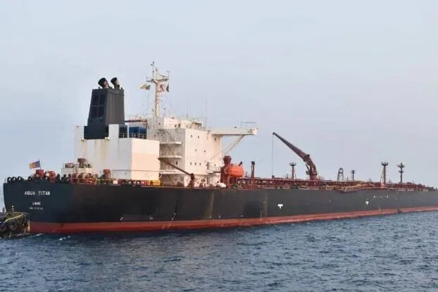 எரிபொருள்களுடன் இந்தியா வந்த ரஷ்ய, அமெரிக்கக் கப்பல்கள்