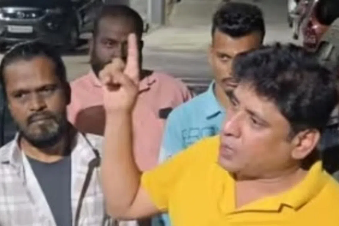 அசைவ உணவு: குஜராத்தியர் - மராட்டியர் இடையே மோதல்