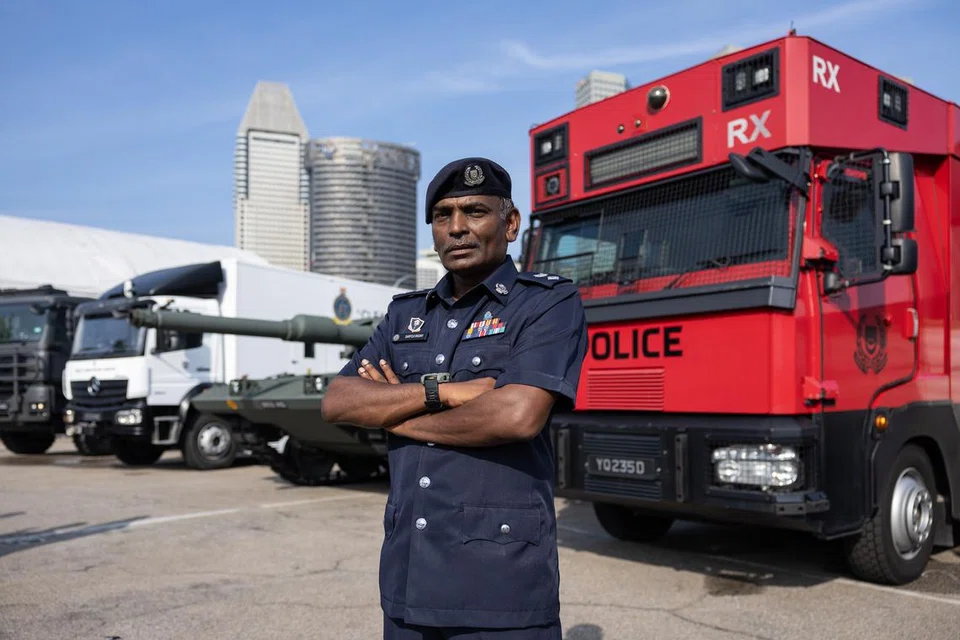 சர்ஃபோஜி ராதா.