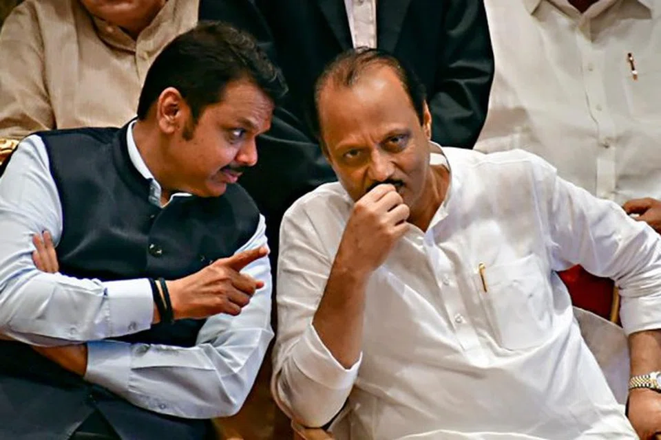 மகாராஷ்டிரா துணை முதல்வர்கள், தேவேந்திர பட்னாவிஸ், அஜித் பவார்.