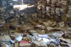 தேவையில்லாத கழிவுப் பொருள்கள் அகற்றப்பட்டதன் மூலம் அரசு அலுவலகங்களில் 928.84 லட்சம் சதுர அடி இடம் மீட்கப்பட்டுள்ளது.