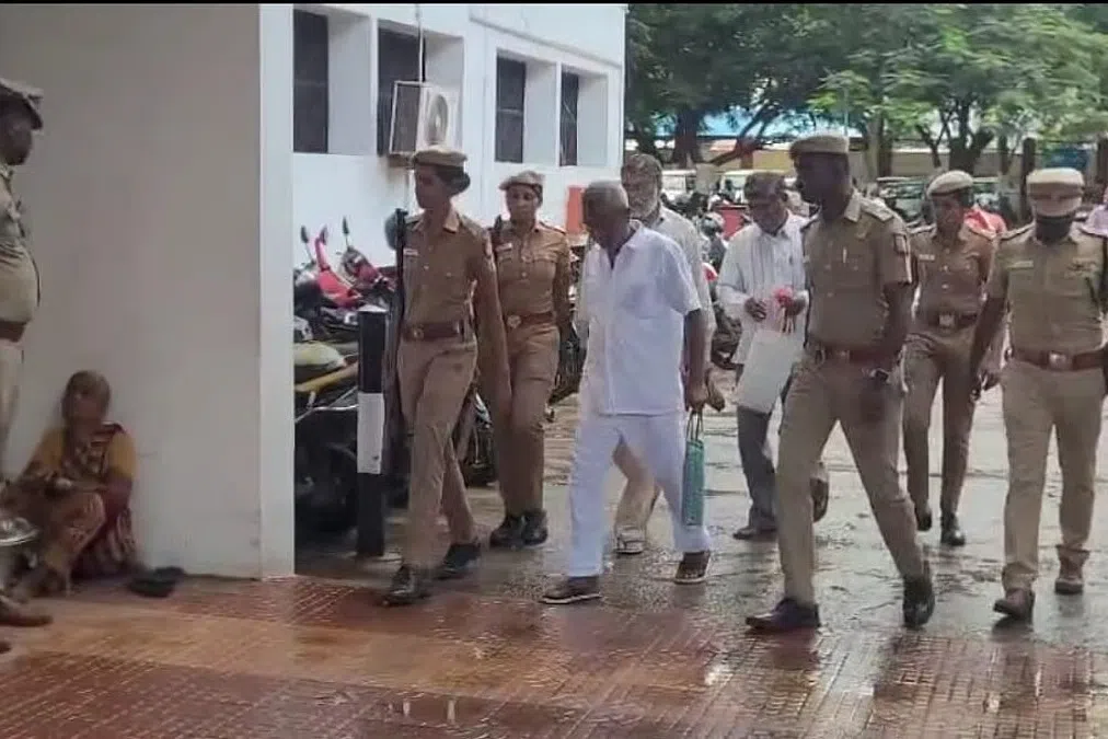 அதிமுக முன்னாள் அமைச்சர் சுதர்சனம் கொலை வழக்கில் 3 கொள்ளையர்கள் குற்றவாளிகள் எனத் தீர்ப்பு