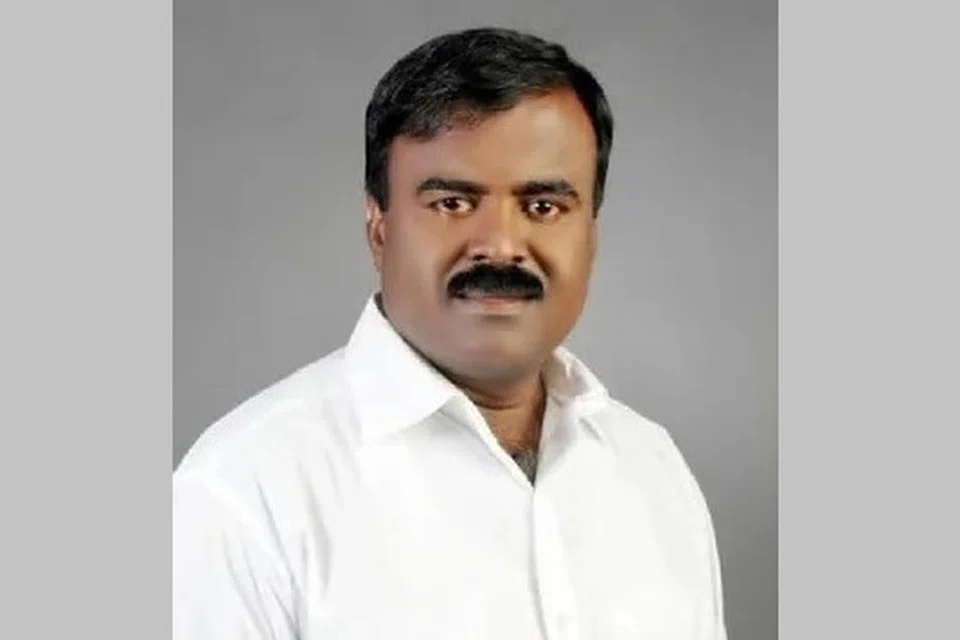 நெல்லை கிழக்கு மாவட்ட காங்கிரஸ் கட்சித் தலைவராக இருந்த திரு கே.பி.கே.ஜெயக்குமார் தனசிங்.