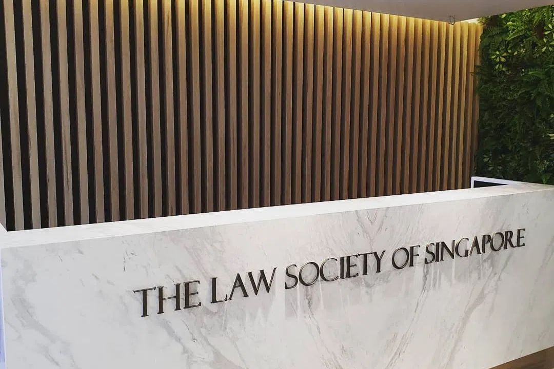 வழக்கறிஞர் சங்கத்தில் தொடரும் விசாரணை