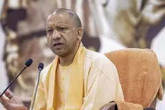 உத்தரப் பிரதேச மாநில முதல்​வர் யோகி ஆதித்​ய​நாத்.