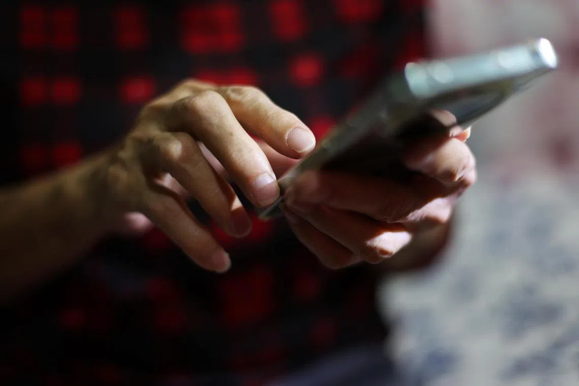 ஜோகூர் மோசடியில் $213,000 இழந்த சிங்கப்பூர் தொழிலதிபர்