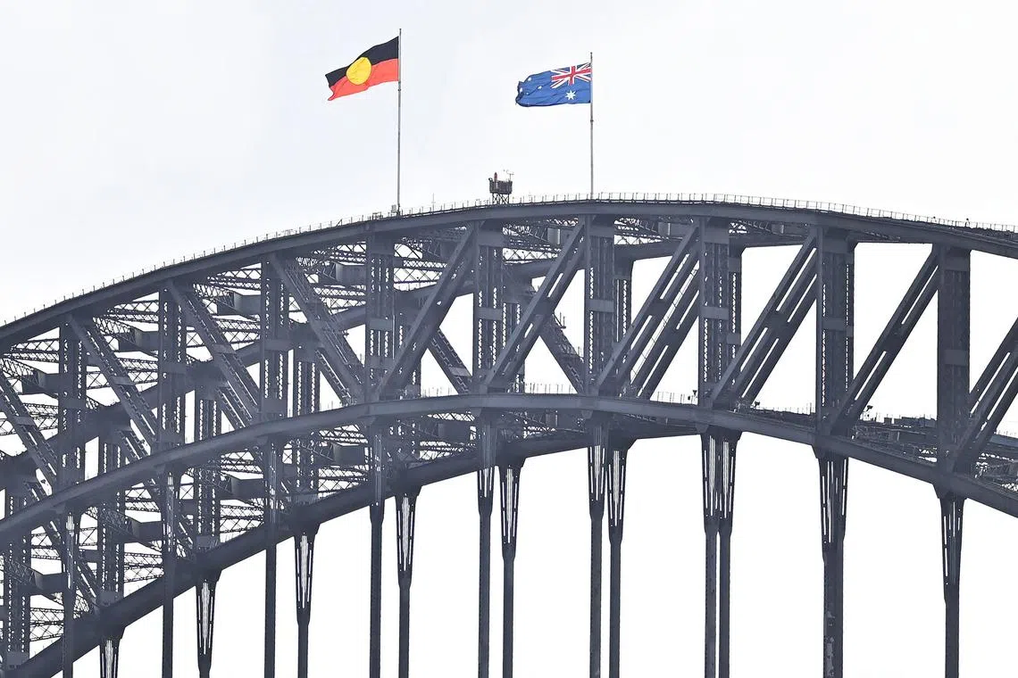 ஆஸ்திரேலிய தின ஆர்ப்பாட்டங்கள்: நினைவுச்சின்னங்கள் சேதம்