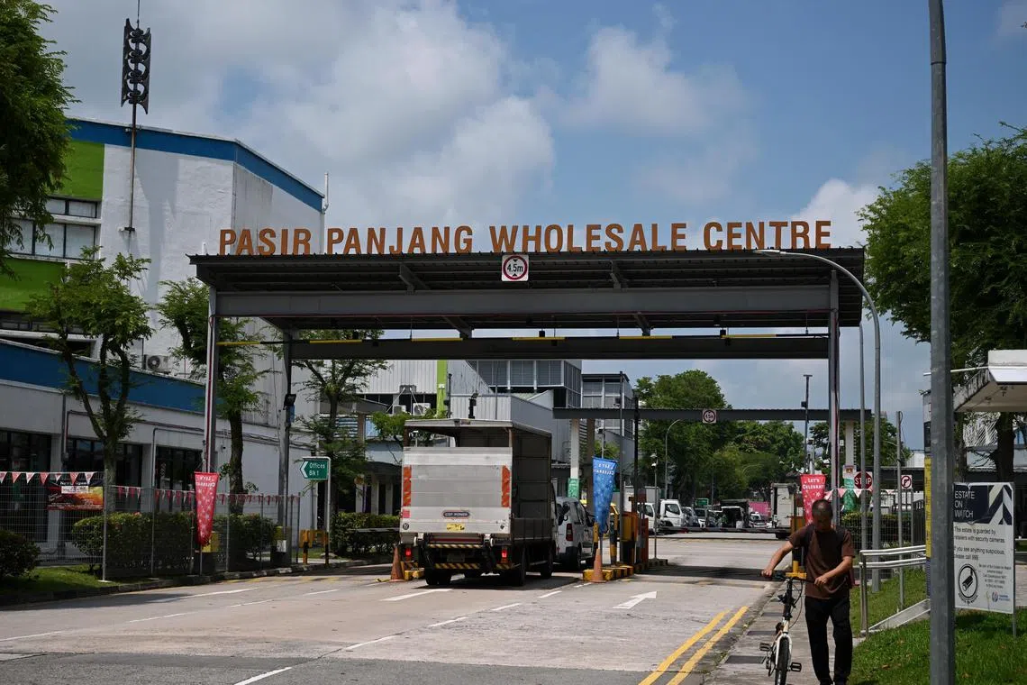 தீப் பாதுகாப்பு விதிமுறைகளைப் பின்பற்ற பாசிர் பாஞ்சாங் மொத்த விற்பனை நிலைய கடைகளுக்குக் கெடு