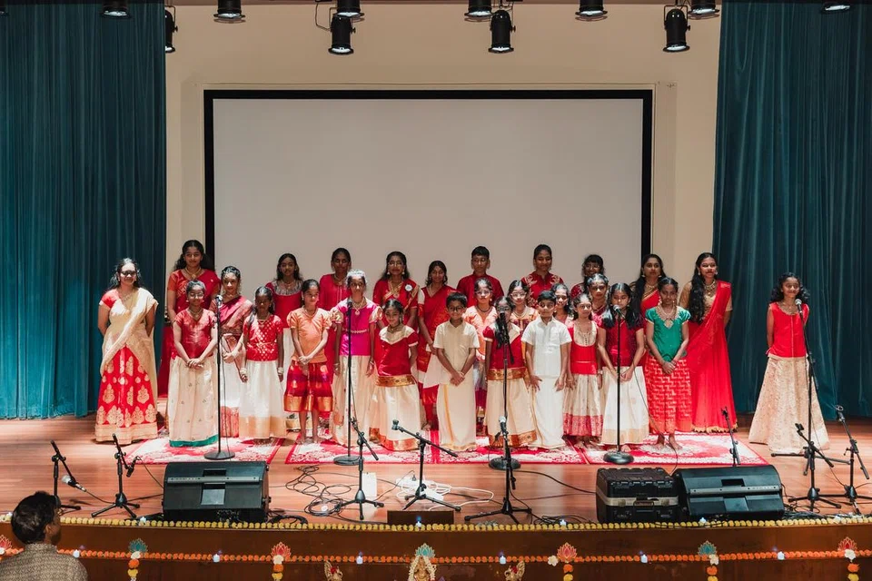 இவ்வாண்டின் கர்நாடக இசைக்கான சிங்கைப் பல்லிய விருதுகளில் 260 இளையர்கள் விருதுகள் வென்றனர்.
