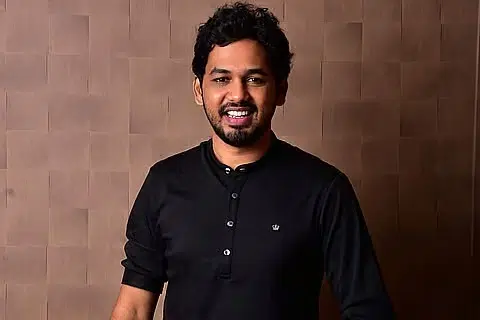 ‘ஹிப்ஹாப்’ தமிழா ஆதி.